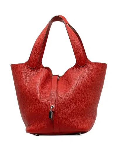 Pre-owned Hermes 2013 Clemence Picotin Lock 22 Handbag In 红色