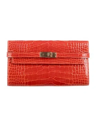 Pre-owned Hermes 2015 Kelly Classique Wallet In Red