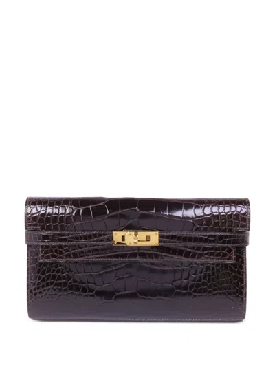Pre-owned Hermes 2015 Kelly Crocodile-effect Long Wallet In Brown