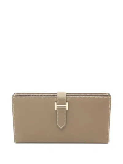 Pre-owned Hermes 2016 Bearn Soufflet Bi-fold Wallet In Neutral