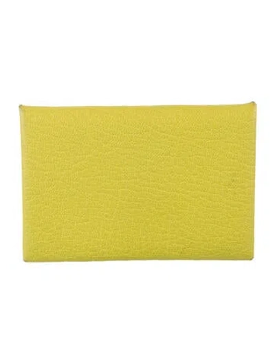 Pre-owned Hermes 2016 Calvi Cardholder In Yellow