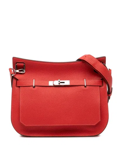 Pre-owned Hermes 2016 Clemence Jypsiere 28 Crossbody Bag In Red