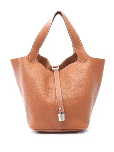 Pre-owned Hermes 2016 Clemence Picotin Lock 22 Handbag In Brown