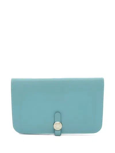 Pre-owned Hermes 2016 Dogon Gm Wallet In Blue