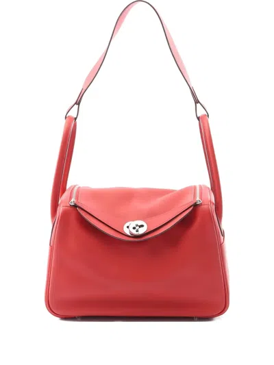 Pre-owned Hermes 2016 Lindy 26 Shoulder Bag In Red