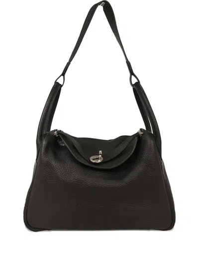 Pre-owned Hermes 2017 30 Lindy Taurillon Clemence Shoulder Bag In Black