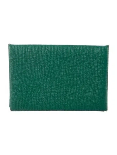 Pre-owned Hermes 2017 Calvi Cardholder In Green