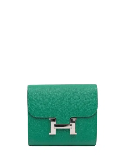 Pre-owned Hermes 2017 Epsom Constance Short Wallet Small Wallets In Green