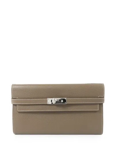 Pre-owned Hermes 2017 Kelly Epsom-leather Wallet In Neutrals