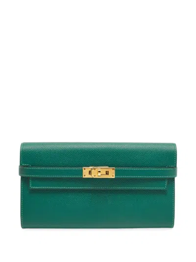 Pre-owned Hermes 2017 Kelly Longue Continental Wallet In Green