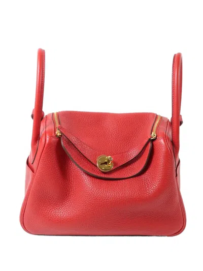 Pre-owned Hermes 2017 Lindy Togo Leather Shoulder Bag In Red
