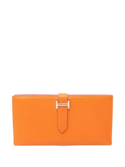 Pre-owned Hermes 2019 Béarn Souffle Bi-fold Wallet In Orange