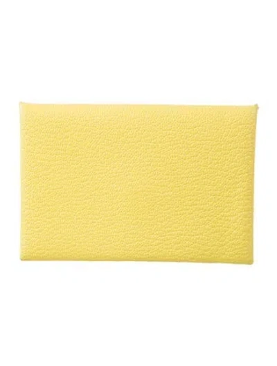 Pre-owned Hermes 2019 Calvi Cardholder In Yellow