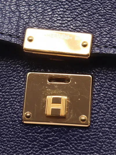Pre-owned Hermes 2019 Chevre Mysore Clic 16 Wallet On Strap Crossbody Bag In Blue