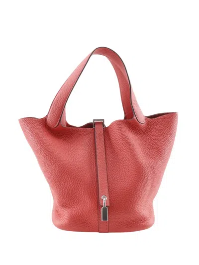 Pre-owned Hermes 2019 Clemence Picotin Lock 22 Handbag In Red