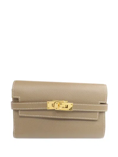 Pre-owned Hermes 2019 Kelly Epsom Wallet In Neutral