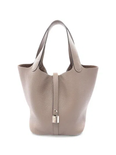 Pre-owned Hermes 2019 Picotin Lock Mm Handbag In Neutral