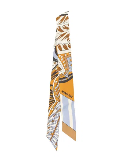 Pre-owned Hermes 2019-2020 Le Jardin De La Maharani Silk Twilly Scarf Scarves In White