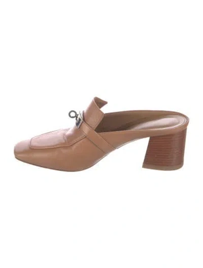 Pre-owned Hermes 2020 Blossom Mules In Brown