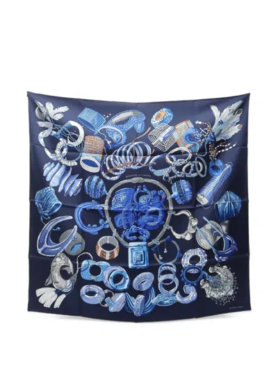 Pre-owned Hermes 2020 Bracelets De Lumière Carré 90 Scarf In Blue