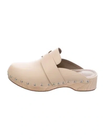 Pre-owned Hermes 2020 Calya Mules In Neutrals