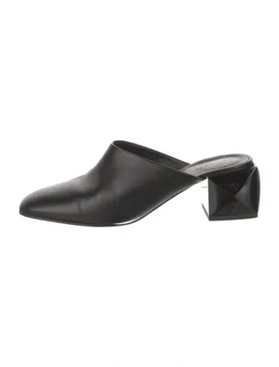 Pre-owned Hermes 2020 Christie Mules In Black