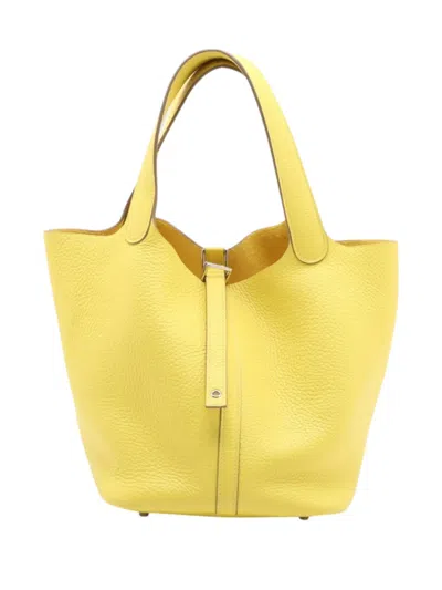 Pre-owned Hermes 2020 Clemence Picotin Lock 22 Handbag In Yellow