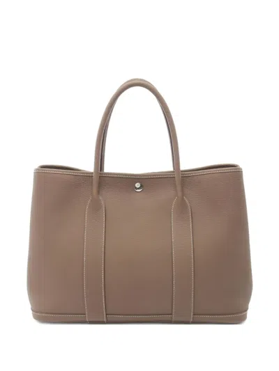 Pre-owned Hermes 2020 Garden Party Pm Etoupe Handbag In Brown