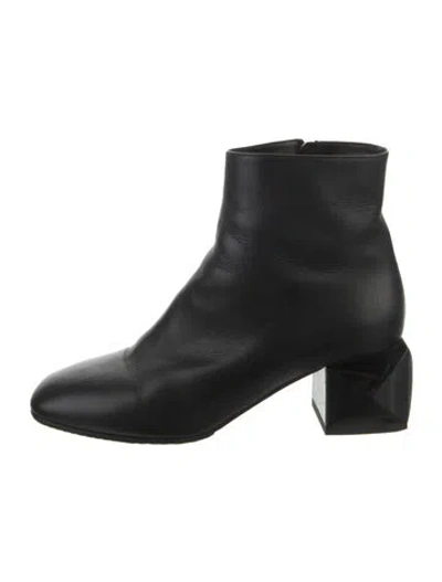 Pre-owned Hermes 2020 Leather Boots In Black