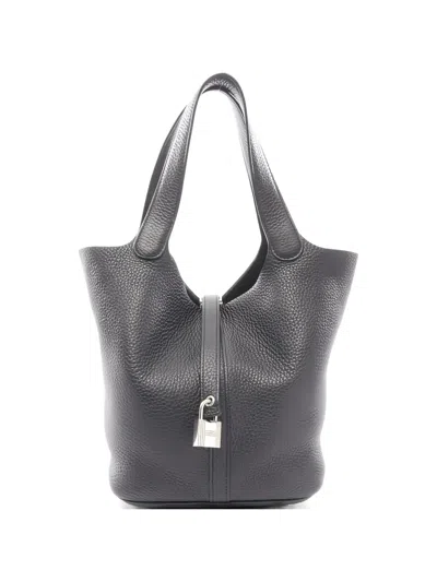 Pre-owned Hermes 2020 Mm Picotin Lock Leather Handbag In Black