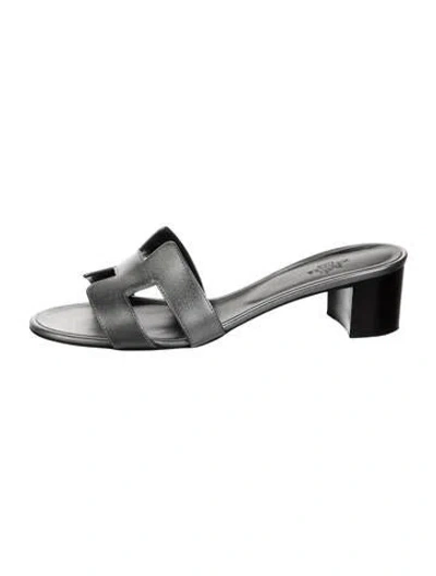 Pre-owned Hermes 2020 Oasis Slides