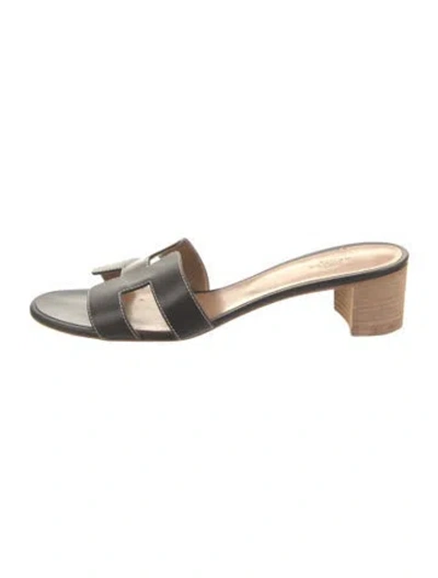 Pre-owned Hermes 2020 Oran Slides In Black