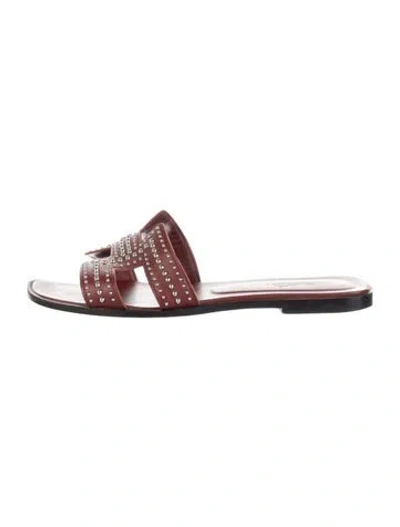 Pre-owned Hermes 2020 Oran Slides In Burgundy