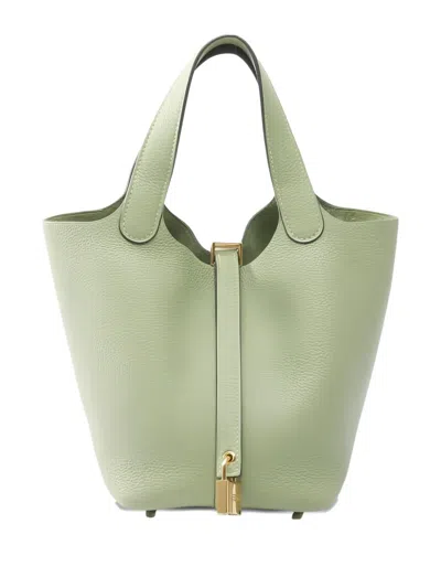 Pre-owned Hermes 2020 Picotin Lock Pm Handbag In Green