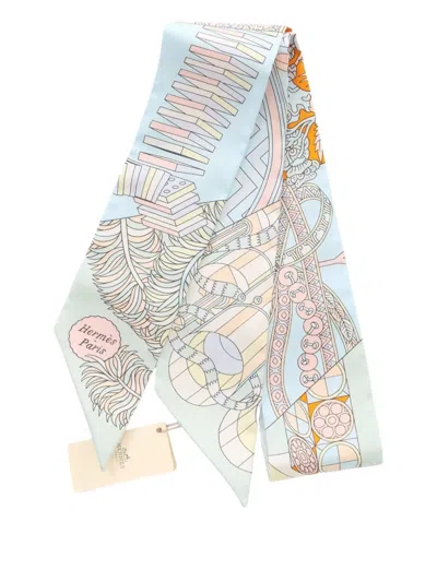 Pre-owned Hermes 2020s De L'ombrelle Aux Duels Silk Scarf