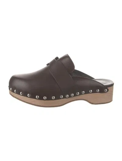 Pre-owned Hermes 2021 Calya Mules In Brown