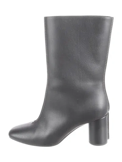 Pre-owned Hermes 2021 Defile Boots In Black
