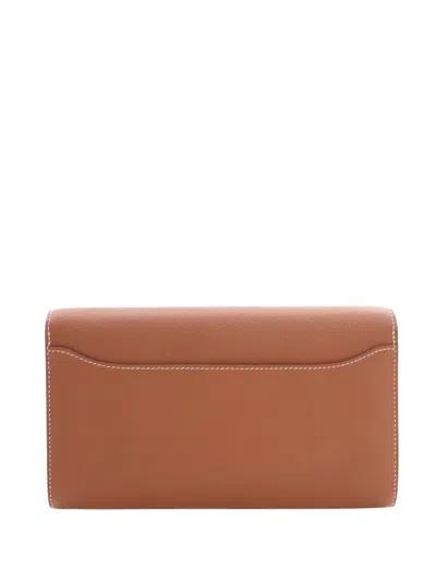 Pre-owned Hermes 2021 Evercolor Constance Wallet To Go Crossbody Bag In Brown