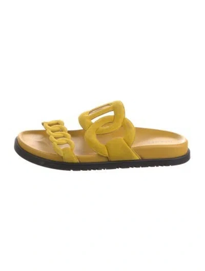 Pre-owned Hermes 2021 Extra Slides In Yellow