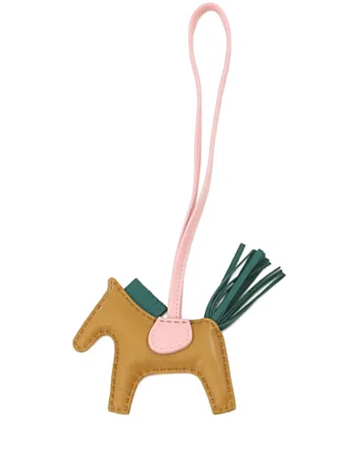 Pre-owned Hermes 2021 Milo Lambskin Grigri Rodeo Bag Charm Pm In Pink