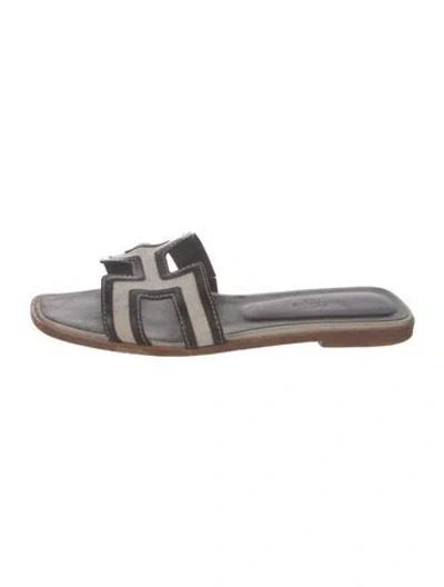 Pre-owned Hermes 2021 Oran Slides