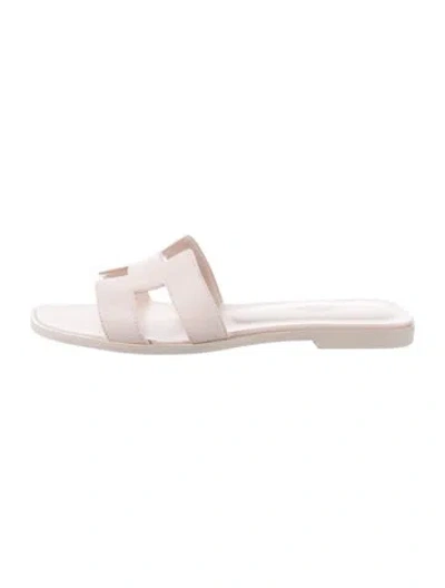Pre-owned Hermes 2021 Oran Slides In Pink