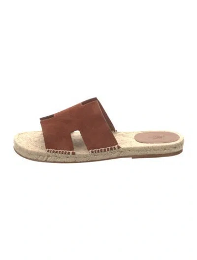 Pre-owned Hermes 2022 Antigua Slides In Brown