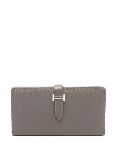 Pre-owned Hermes 2022 Bearn Soufflet Bi-fold Wallet In Grey