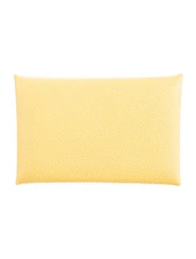 Pre-owned Hermes 2022 Calvi Cardholder In Yellow