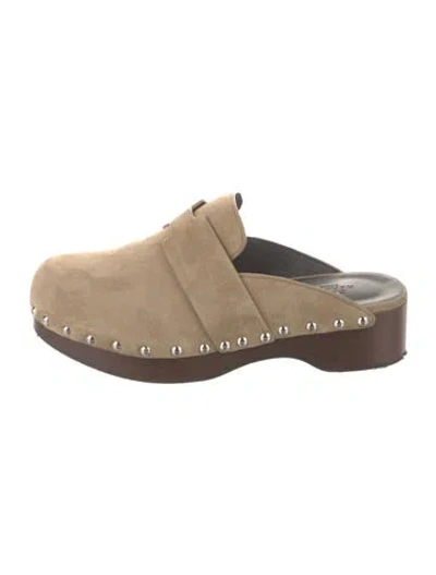 Pre-owned Hermes 2022 Calya Mules In Neutral