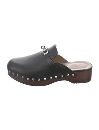 Pre-owned Hermes 2022 Carlotta Mules In Black