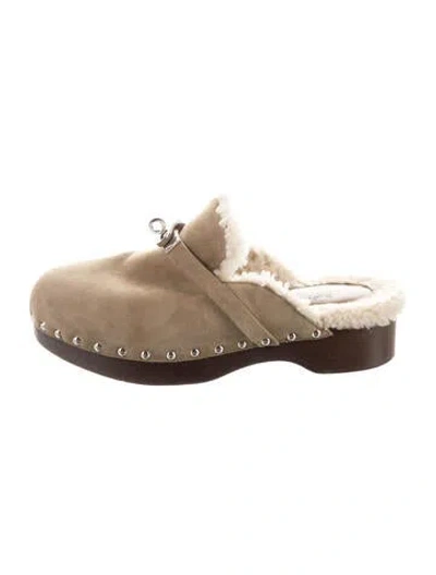 Pre-owned Hermes 2022 Carlotta Mules In Neutrals