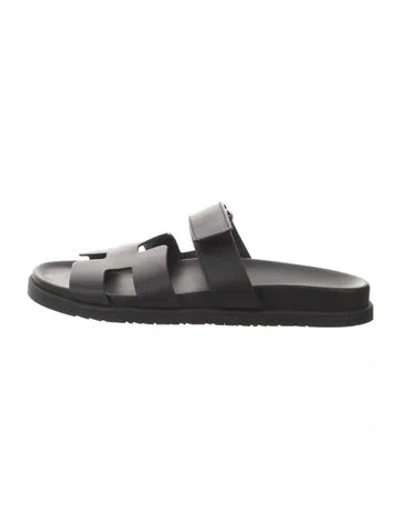 Pre-owned Hermes 2022 Chypre Slides In Black