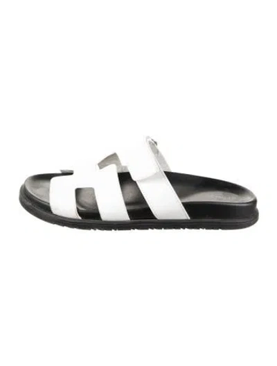 Pre-owned Hermes 2022 Chypre Slides In White
